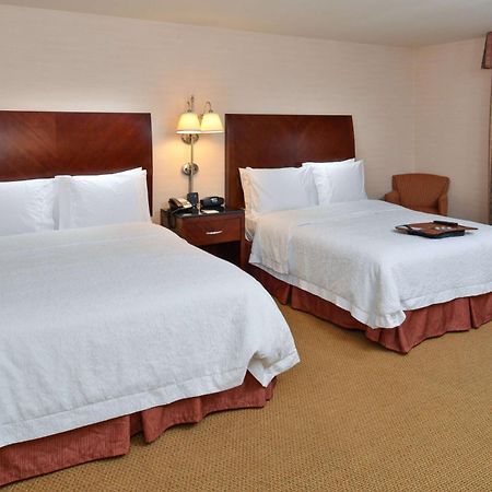 Hampton Inn & Suites Tacoma Esterno foto